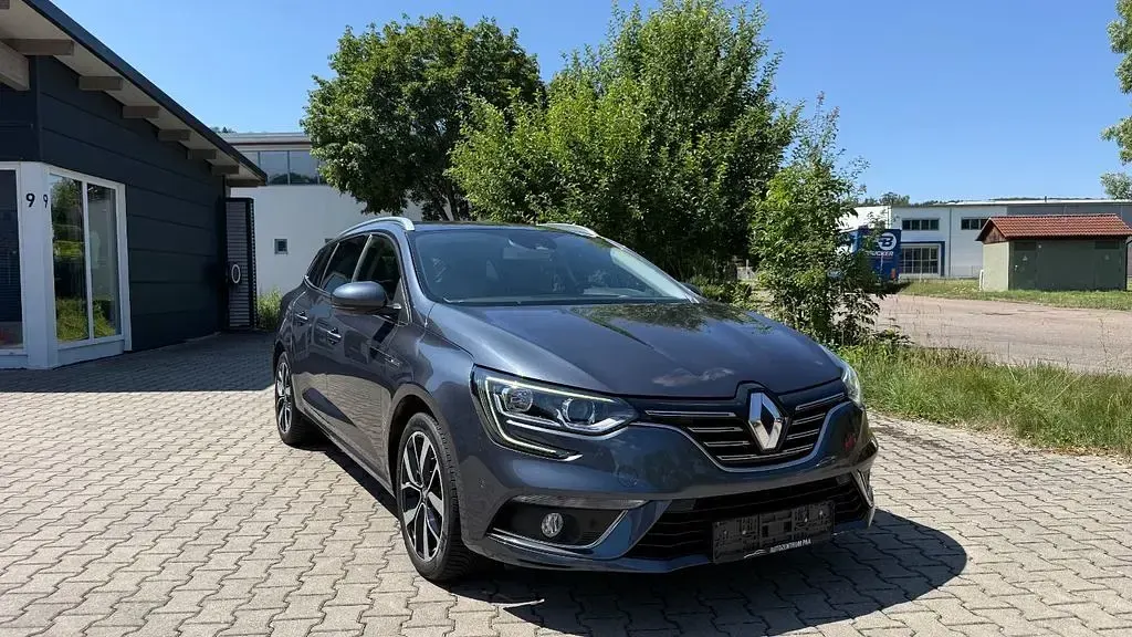 Gebraucht Renault Mégane IV Bose Edition 163 PS (119 kW) 2018 Limousine