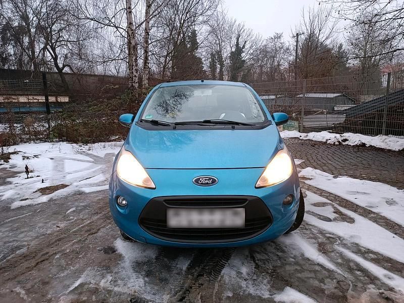 Second-hand Ford Ka 69 CP (50 kW) 2007 Albastru Hatchback