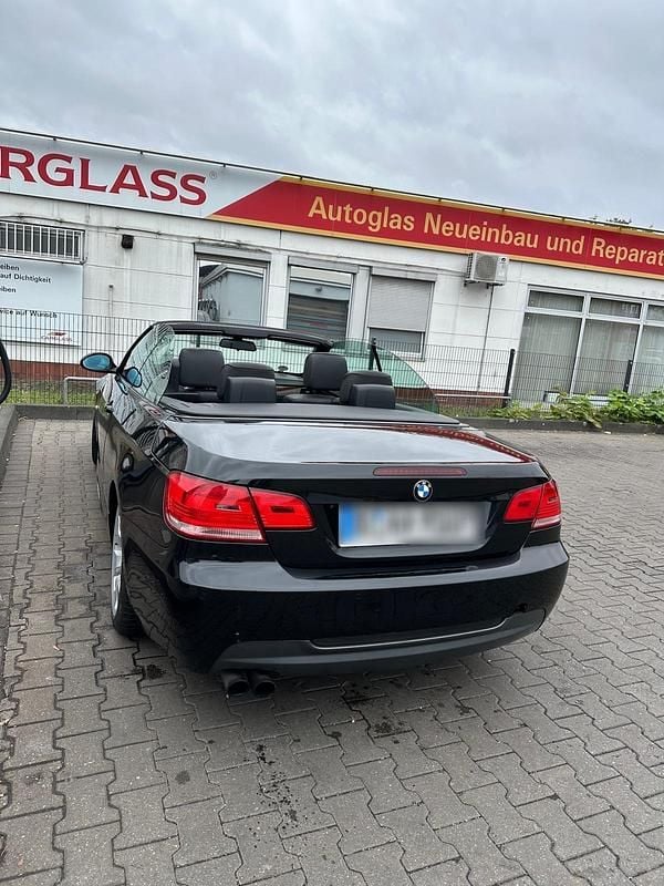 Schwarz Gebraucht 2007 BMW 325 Cabriolet Cabrio | 11.500 € (Fairer Preis) - Bild 1/4