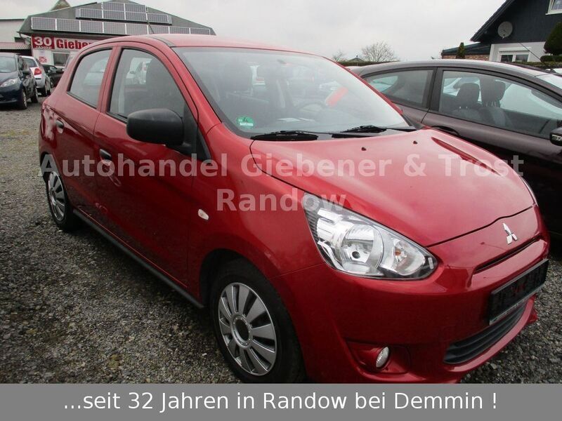Rot Gebraucht 2015 Mitsubishi Space Star Classic Collection Kleinwagen | 5.800 € (Fairer Preis) - Bild 1/4