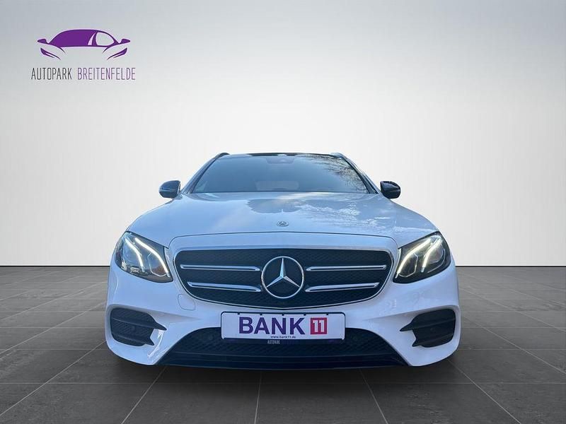 Gebraucht Mercedes E220 AMG line 194 PS (142 kW) 2018 Weiß Kombi