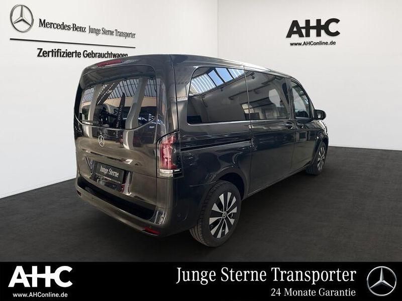Second-hand Mercedes Vito 163 CP (119 kW) 2024 Gri Van