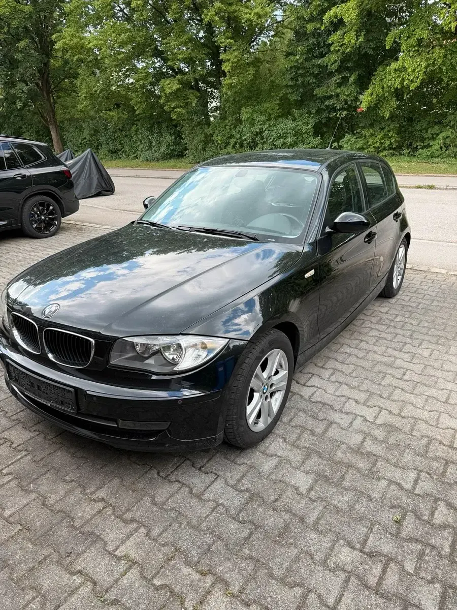 Gebraucht BMW 116 116 PS (85 kW) 2007 Schwarz Kleinwagen