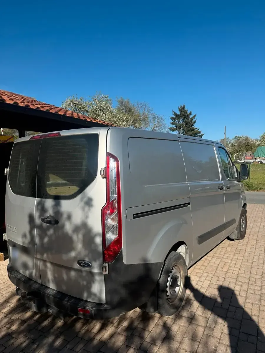 Używany Ford Transit Custom 110 KM (80 kW) 2019 Srebrny Minivan