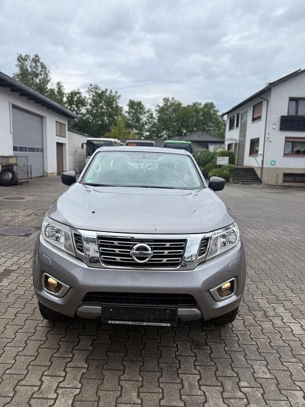 Silber Gebraucht 2022 Nissan Navara Abholung | 25.000 € (Superpreis) - Bild 1/4