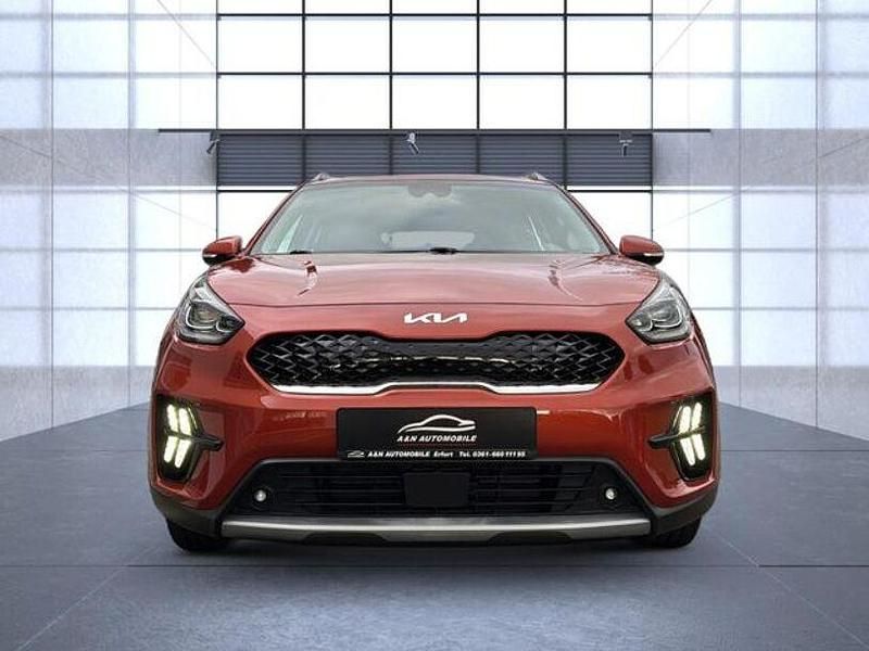 Gebraucht Kia Niro Vision 141 PS (103 kW) 2022 Orange SUV