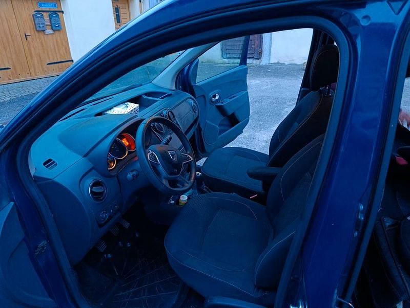 Gebraucht Dacia Dokker Lauréate 116 PS (85 kW) 2017 Blau Van / Kleinbus