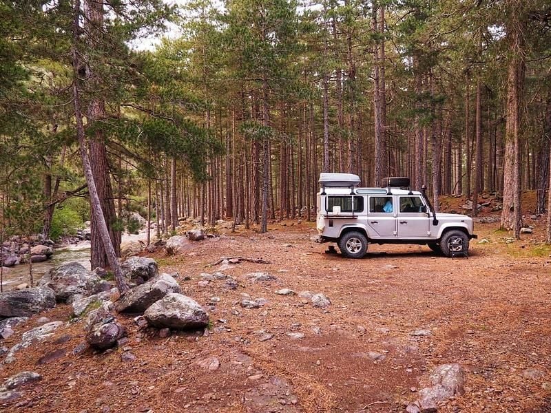 Gebraucht Land Rover Defender 122 PS (89 kW) 2004 Silber Kombi