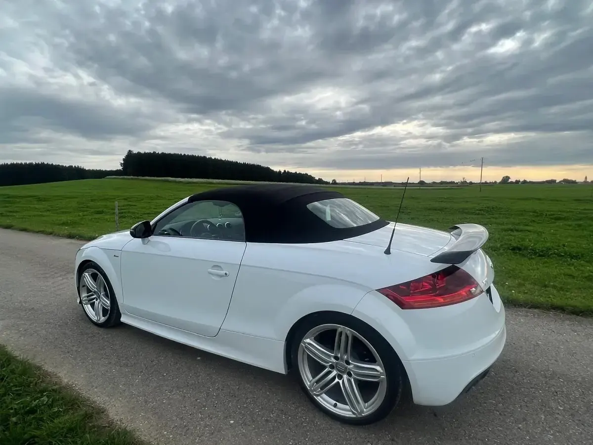 Gebraucht Audi TT Roadster S-Line 184 PS (135 kW) 2014 Weiß Cabrio