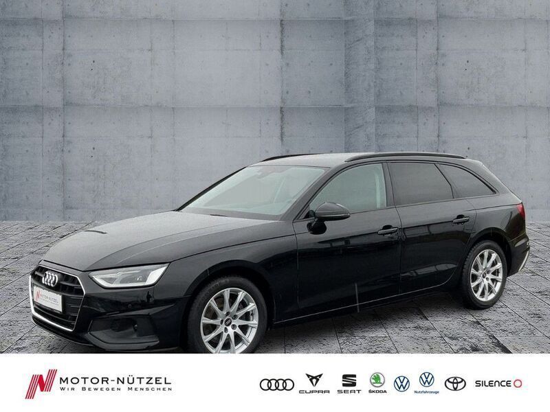 Mythosschwarz metallic Gebraucht 2022 Audi A4 Advanced Kombi | 25.650 € (Superpreis) - Bild 1/4