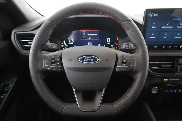 Neu Ford Kuga ST-Line 186 PS (136 kW) 2026 Magnetic grau metallic magnetic grau metallic SUV
