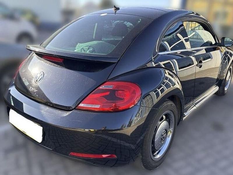 Gebraucht VW Beetle Cup 105 PS (77 kW) 2014 Schwarz Kleinwagen
