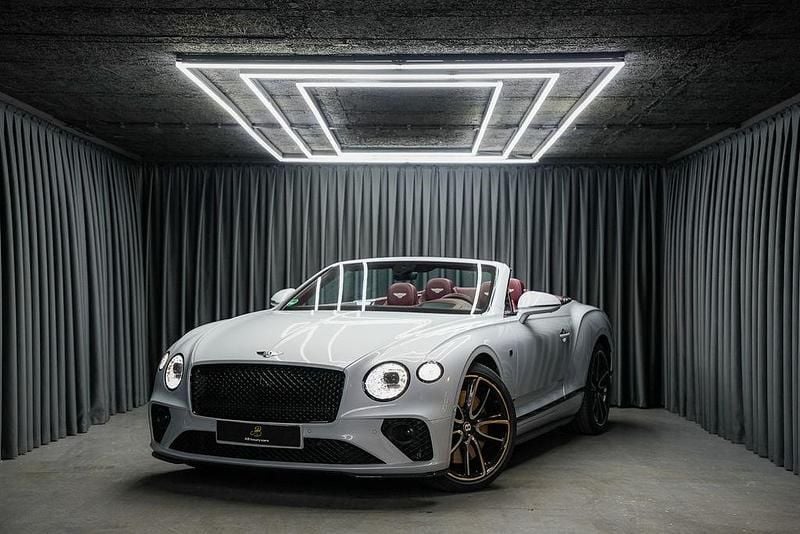 Weiß Gebraucht 2019 Bentley Continental GT Convertible Cabrio | 194.900 € (Guter Preis) - Bild 1/4