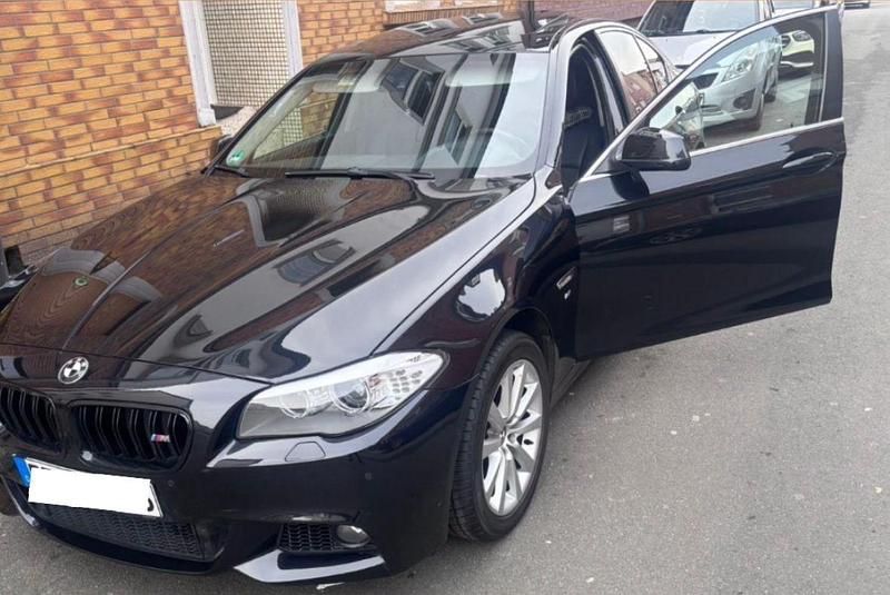 Gebraucht BMW 520 183 PS (134 kW) 2012 Schwarz Limousine