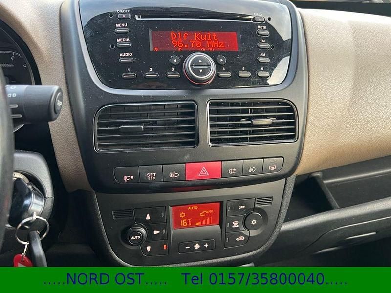 Gebraucht Opel Combo 105 PS (77 kW) 2012 Grau Kombi