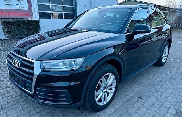Gebraucht Audi Q5 163 PS (119 kW) 2020 Schwarz SUV