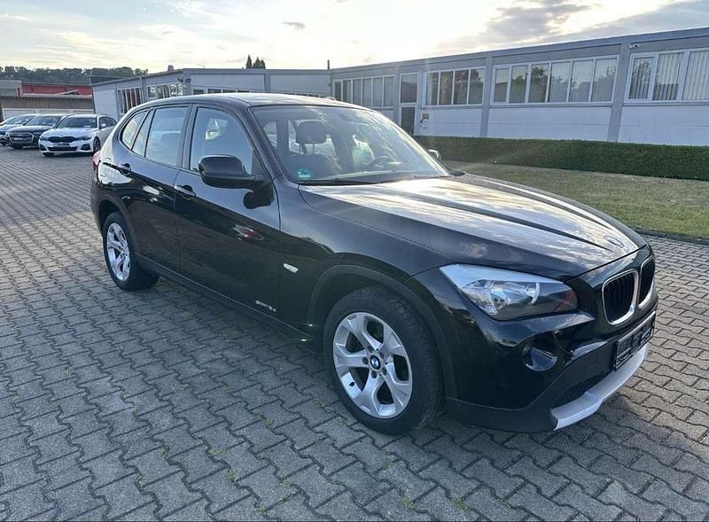 Gebraucht BMW X1 143 PS (105 kW) 2012 Schwarz SUV