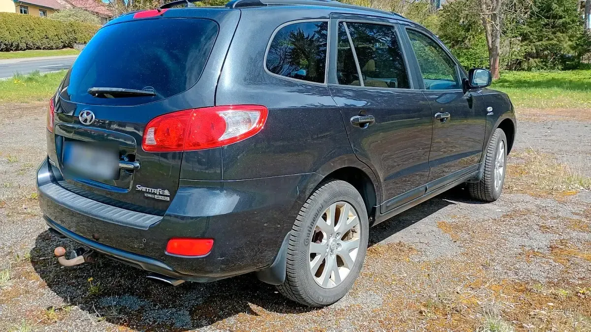 Gebraucht Hyundai Santa Fe 155 PS (114 kW) 2010 Schwarz SUV
