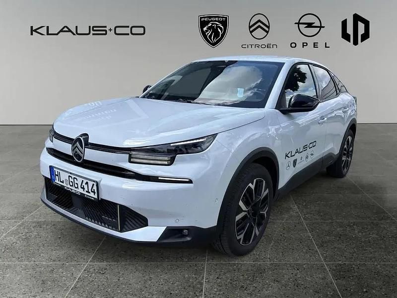 Weiss / okenit weiss Gebraucht 2025 Citroën C4 Limousine | 27.890 € (Teuer) - Bild 1/3