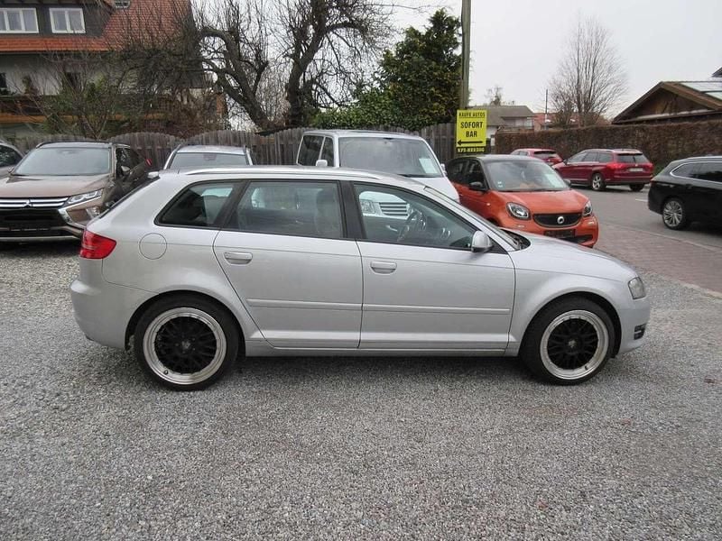 Second-hand Audi A3 Ambition 160 CP (117 kW) 2011 Argintiu Hatchback