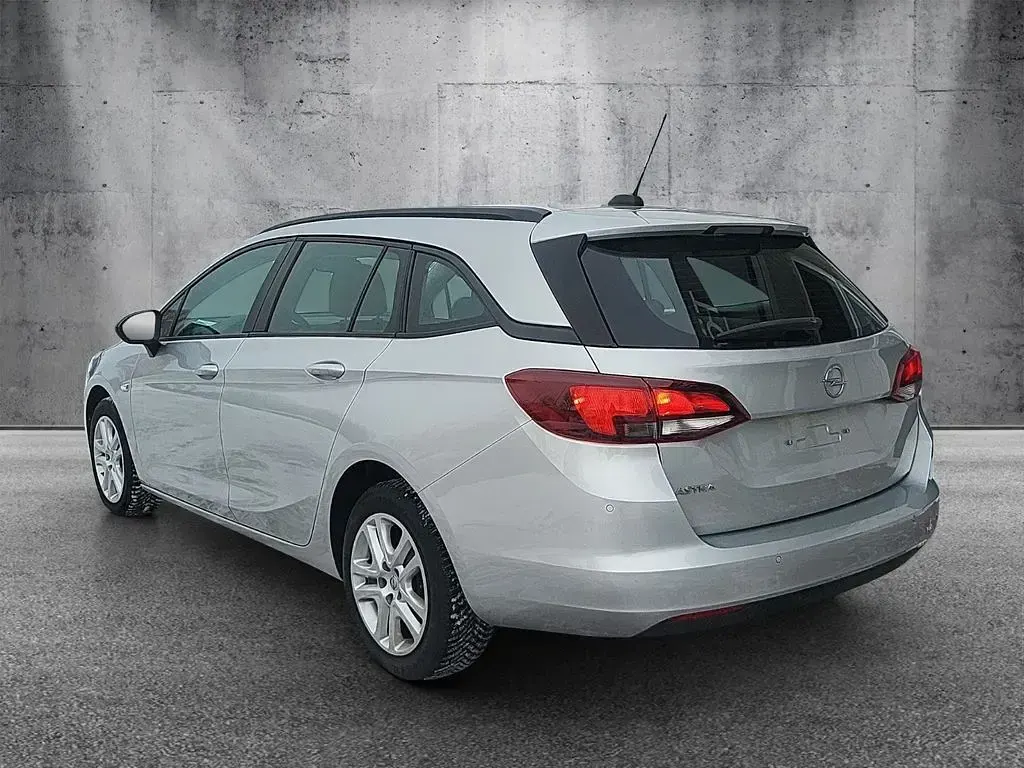 Gebraucht Opel Astra Edition 122 PS (89 kW) 2022 Silber Kleinwagen