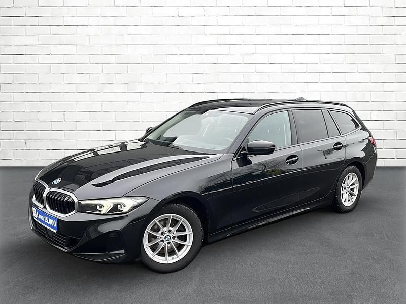 Gebraucht BMW 320 190 PS (139 kW) 2022 Schwarz metallic