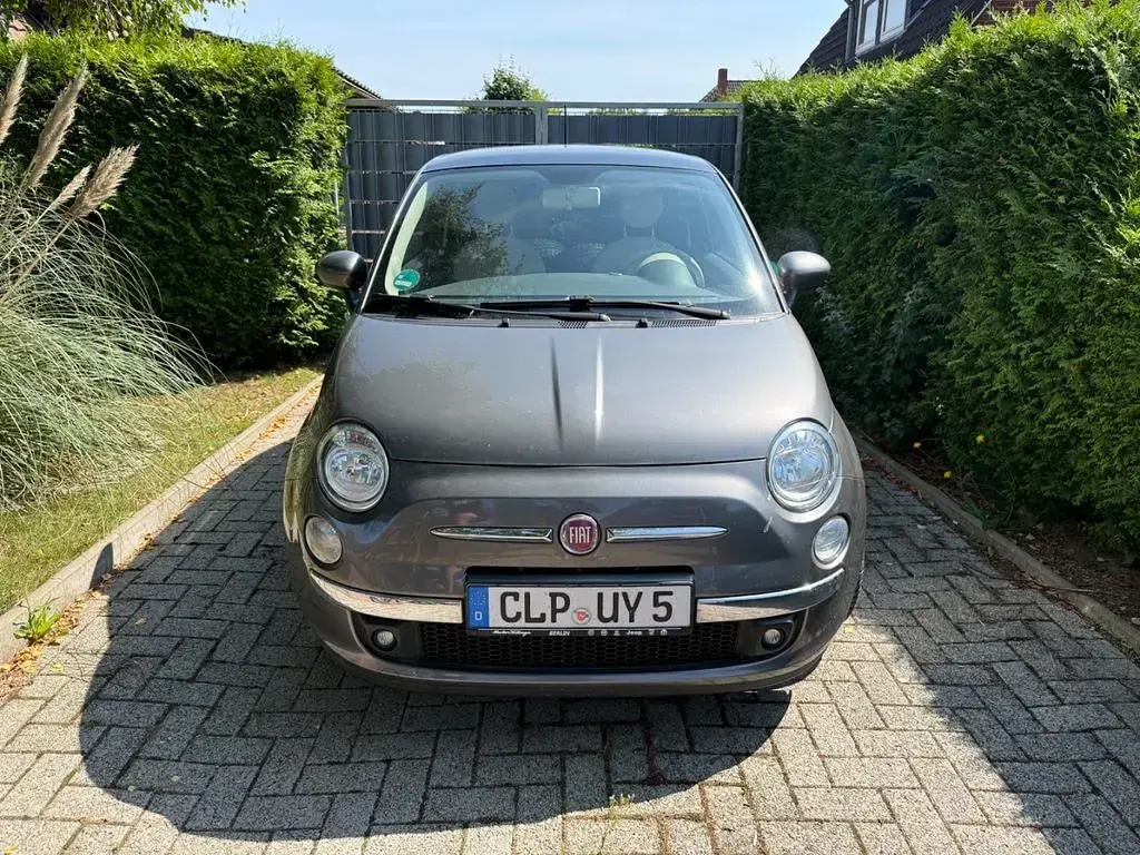 Gebraucht Fiat 500 Lounge 69 PS (50 kW) 2014 Grau Kleinwagen