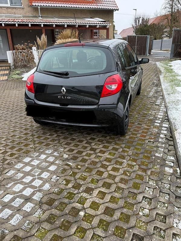 Gebraucht Renault Clio II Expression 75 PS (55 kW) 2008 Schwarz Kleinwagen