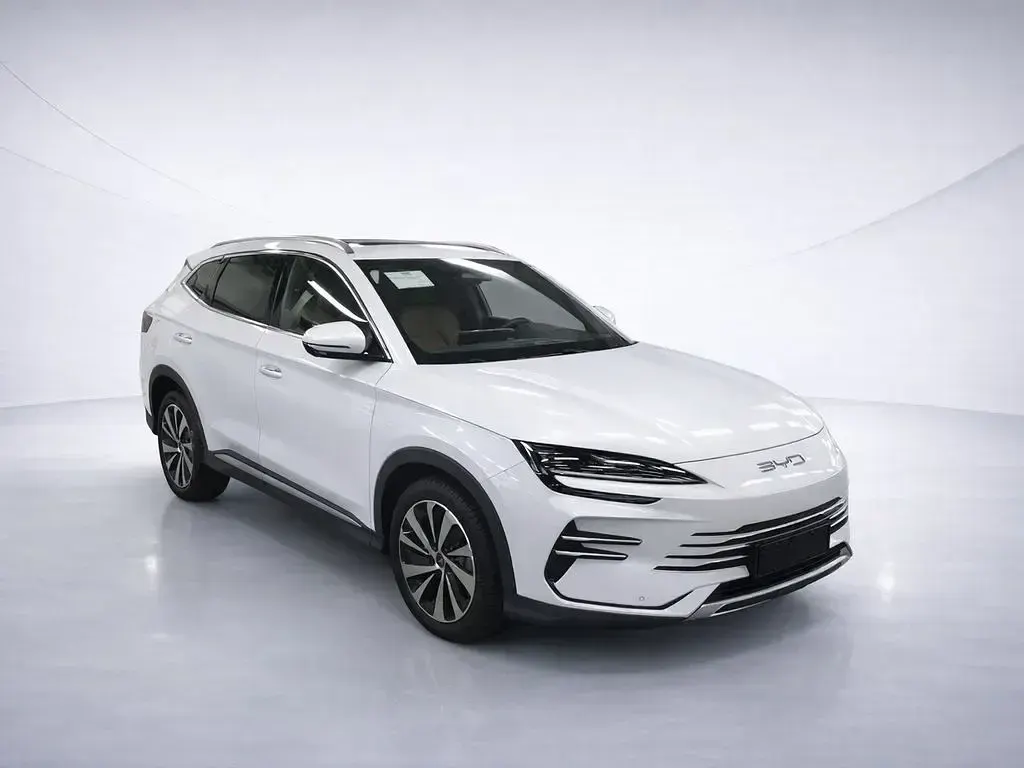 Używany BYD Seal U Boost 218 KM (160 kW) 2025 Biały SUV