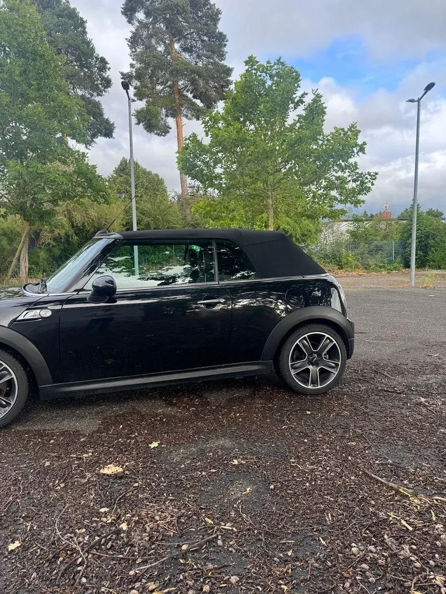 Gebraucht Mini Cooper S Cabriolet 184 PS (135 kW) 2012 Schwarz Cabrio