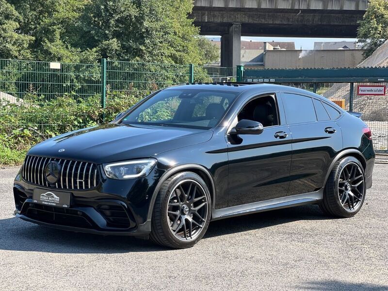 Schwarz Gebraucht 2020 Mercedes GLC63 AMG AMG Coupé | 53.950 € (Teuer) - Bild 1/4