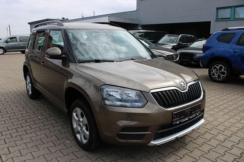 Gebraucht Skoda Yeti 122 PS (89 kW) 2015 Braun SUV