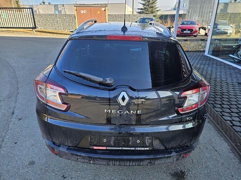 Gebraucht Renault Mégane III 131 PS (96 kW) 2011 Schwarz Limousine