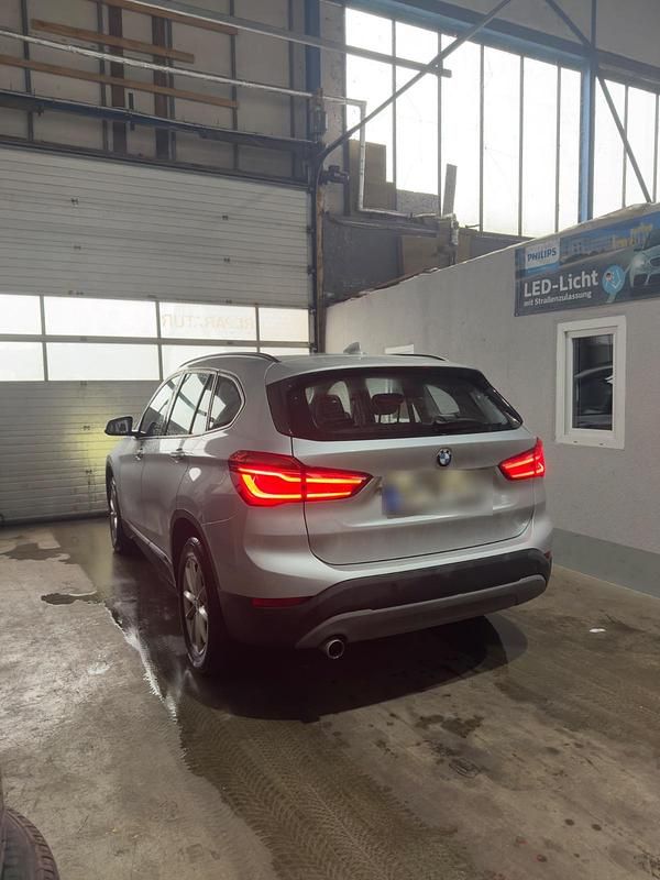 Gebraucht BMW X1 150 PS (110 kW) 2015 Silber SUV