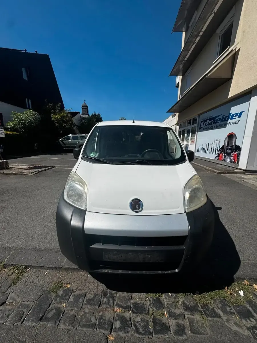 Gebraucht Fiat Fiorino 75 PS (55 kW) 2008 Weiß Van / Kleinbus