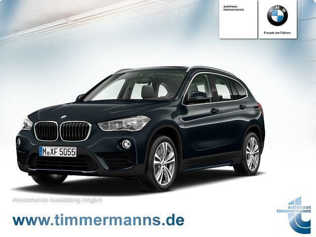 Grau Gebraucht 2018 BMW X1 Sport Line SUV | 27.890 € (Teuer) - Bild 1/4