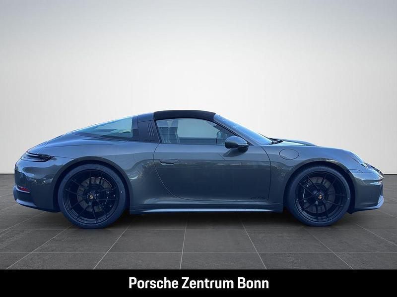 Neu Porsche 911 Targa 4 541 PS (397 kW) 2026 Grün Cabrio