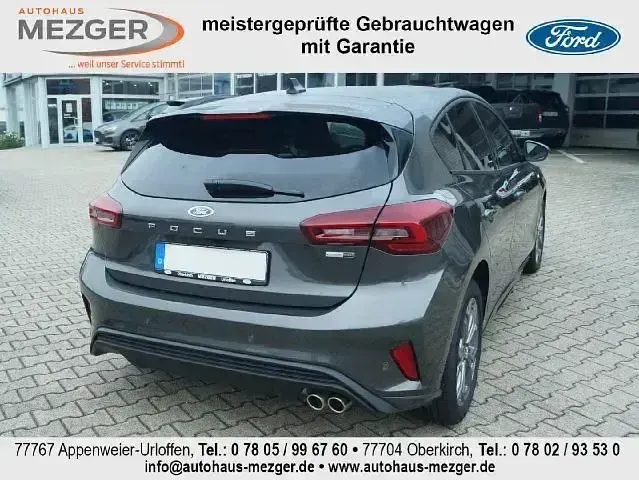 Gebraucht Ford Focus ST-Line 155 PS (114 kW) 2023 Grau Limousine