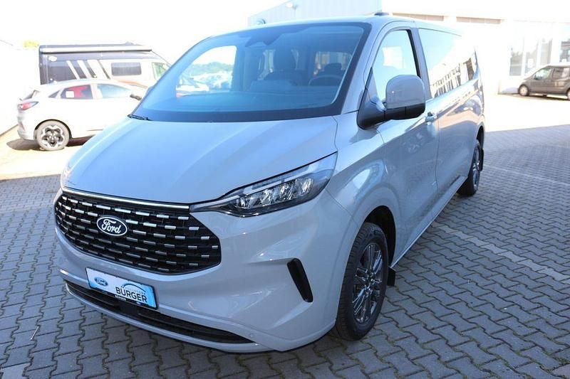 Neu Ford Tourneo Custom Titanium 170 PS (125 kW) 2025 Grau Van