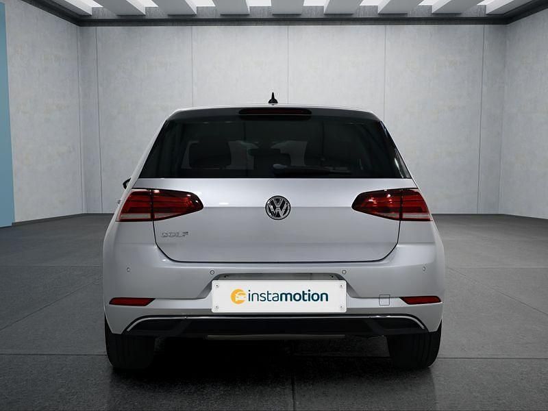 Gebraucht VW Golf VII 116 PS (85 kW) 2019 Silber Kleinwagen