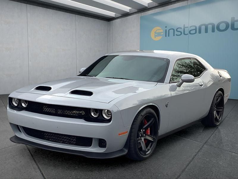 Grau Gebraucht 2022 Dodge Challenger Coupé | 94.999 € - Bild 1/4