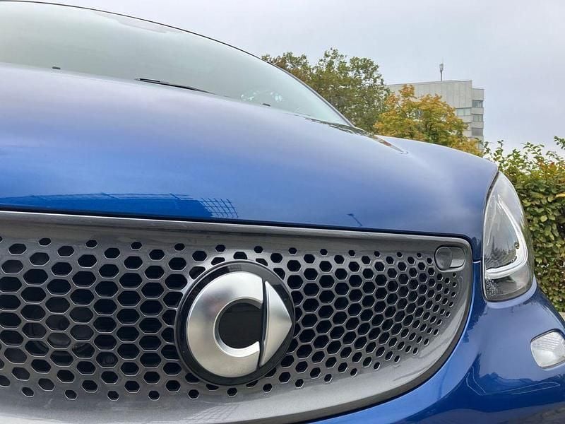 Gebraucht Smart ForFour Brabus 90 PS (66 kW) 2018 Blau Kleinwagen