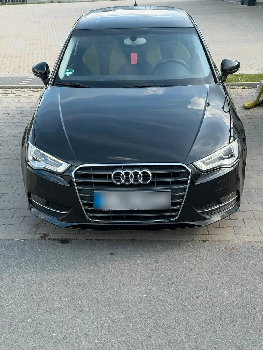 Gebraucht Audi A3 Ambiente 122 PS (89 kW) 2014 Schwarz Coupé