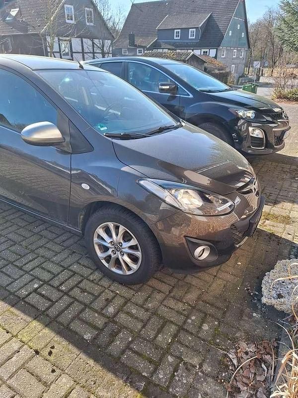 Gebraucht Mazda 2 Sendo 84 PS (61 kW) 2014 Limousine