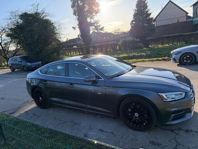 Gebraucht Audi A5 Sportback Performance 231 PS (169 kW) 2019 Grau Kleinwagen
