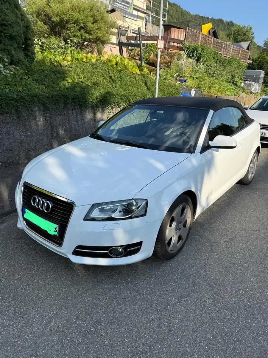 Gebraucht Audi A3 Cabriolet Comfort 160 PS (117 kW) 2011 Weiß Cabrio