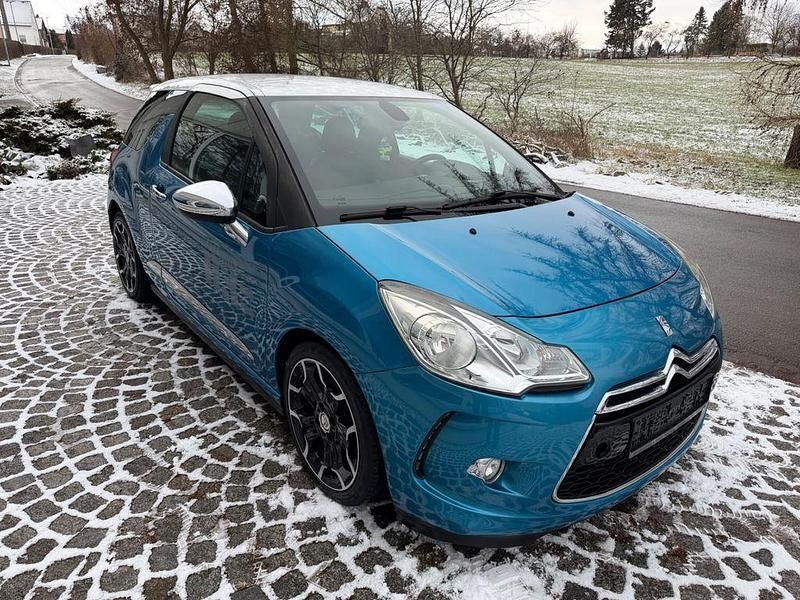 Gebraucht Citroën DS3 Sport Chic 156 PS (114 kW) 2011 Blau Kleinwagen