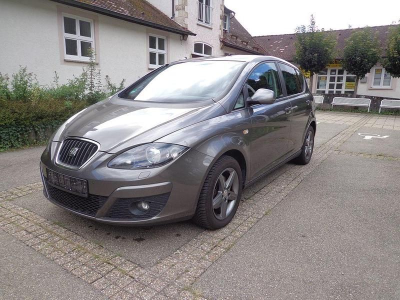 Grau Gebraucht 2014 Seat Altea 4You Van / Kleinbus | 6.500 € (Fairer Preis) - Bild 1/4