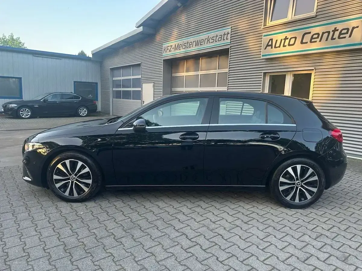 Gebraucht Mercedes A220 190 PS (139 kW) 2020 Nachtschwarz Kleinwagen