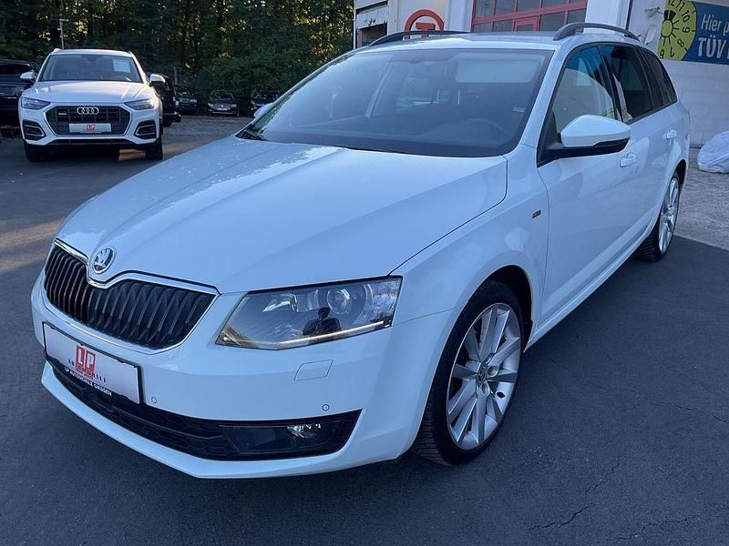 Weiß Gebraucht 2017 Skoda Octavia Joy Limousine | 11.990 € (Fairer Preis) - Bild 1/4